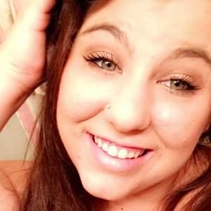 Meet your Posher, Carly